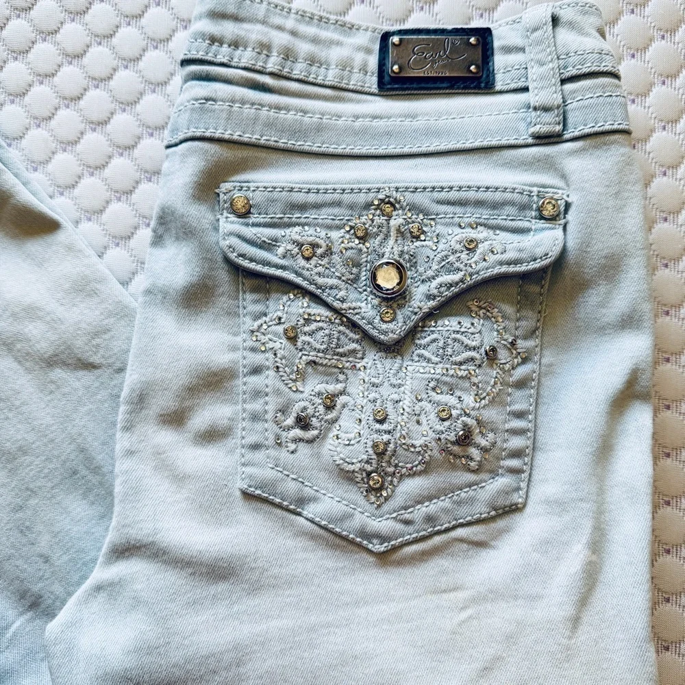 Earl Jean Light Wash Straight Leg Embellished Stretch Denim Jeans Size 8